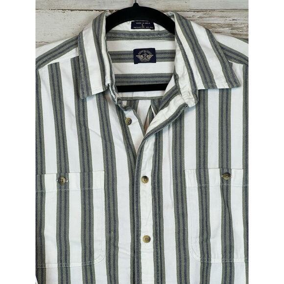 Vintage 1990s Dockers Mens L Green White Striped 100% Cotton Button Up Shirt - Picture 2 of 7